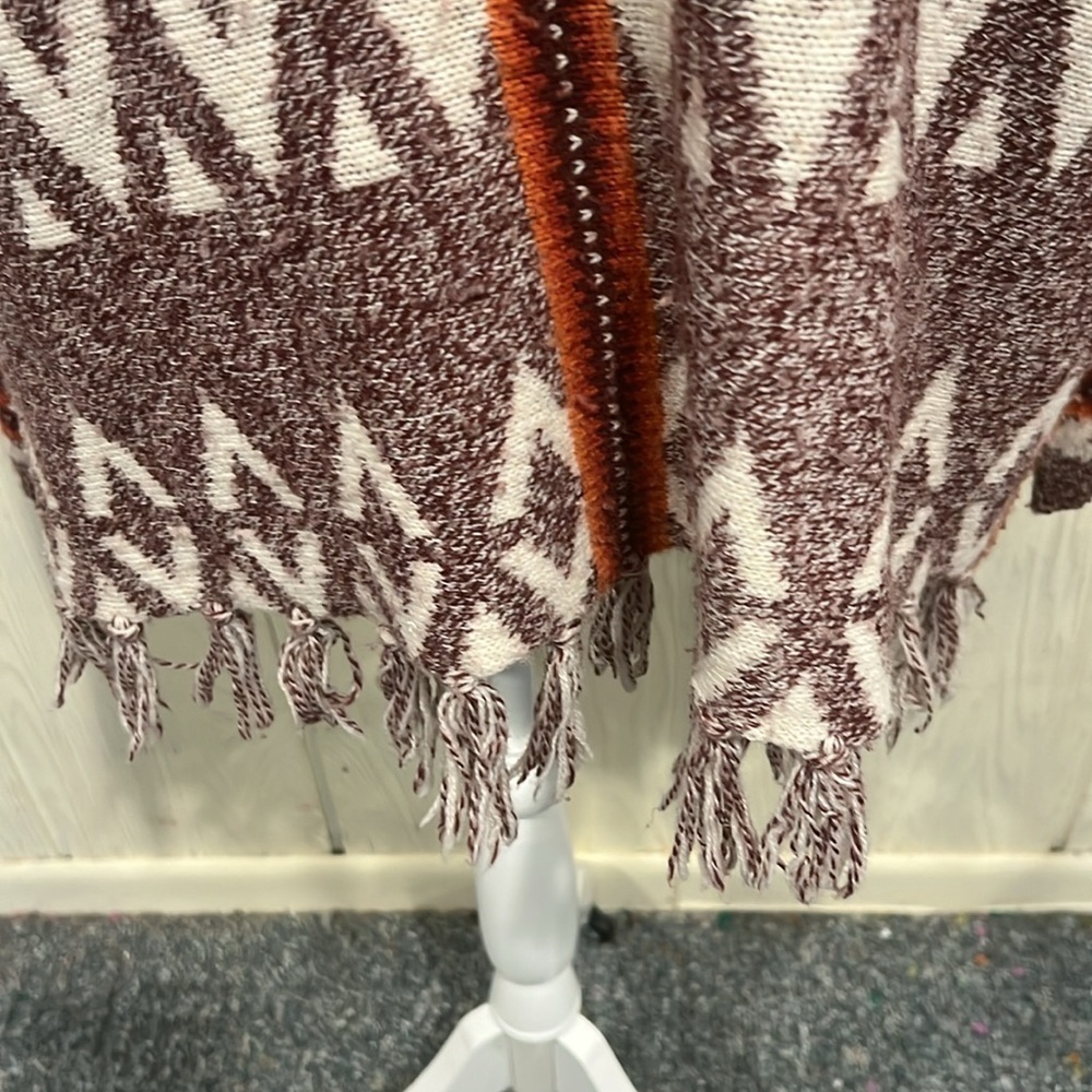 Shrinking Violet Brown Orange Patterned Hooded Sw… - image 3